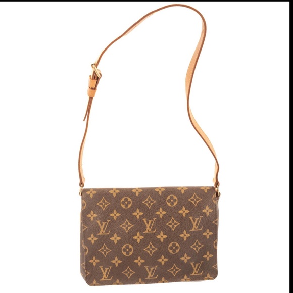 Authentic  LOUIS VUITTON  Monogram Musette Tango short Great Condition - Picture 3 of 10